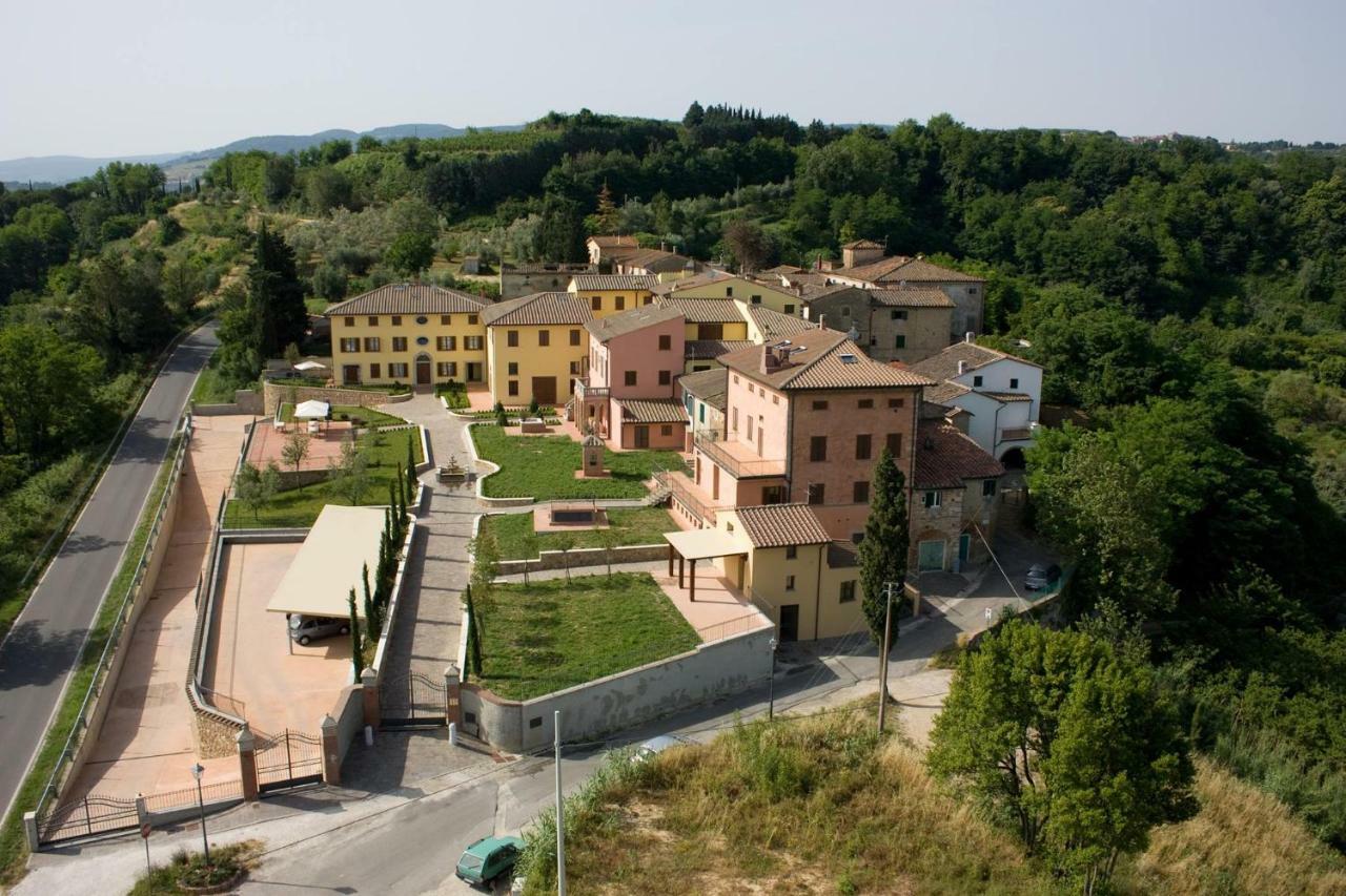 Borgo Di Gramugnana Aparthotel Usigliano Exteriör bild