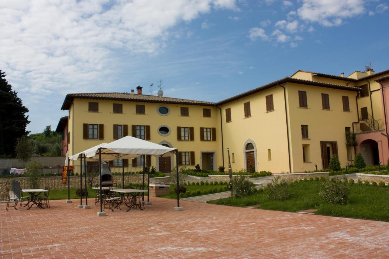 Borgo Di Gramugnana Aparthotel Usigliano Exteriör bild